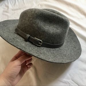 Grey wool hat 🖤
